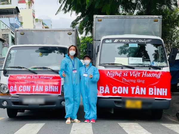 Việt Hương cùng dàn sao rưng lệ tuyên bố dừng làm từ thiện: Lý do thật sự là gì? - 1