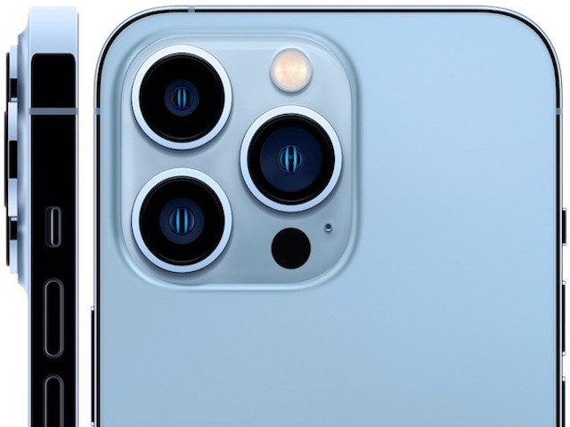Với hình ảnh tuyệt đẹp của iPhone 13 Pro Max, bạn sẽ cảm nhận được sự mượt mà và tinh tế từ thiết kế của nó. Từ các chi tiết tinh tế đến màu sắc tuyệt đẹp, hình ảnh này sẽ làm bạn cảm thấy mê mẩn ngay từ lần đầu tiên nhìn thấy.