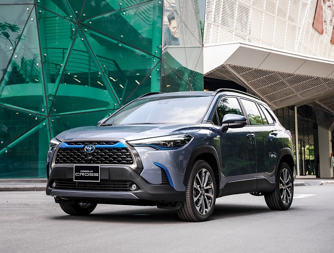 Hàng trăm showroom đóng cửa vì Covid-19, ô tô giá chưa đầy 500 triệu đồng/chiếc vẫn ồ ạt về Việt Nam - 1