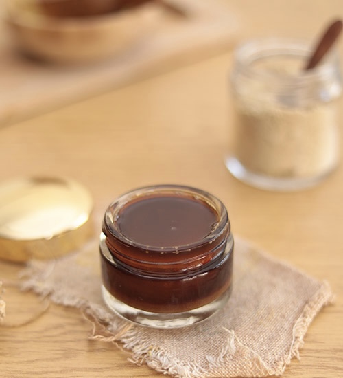 Bôi hỗn hợp này qua đêm để lông mày, lông mi dài, đen mượt - 1
