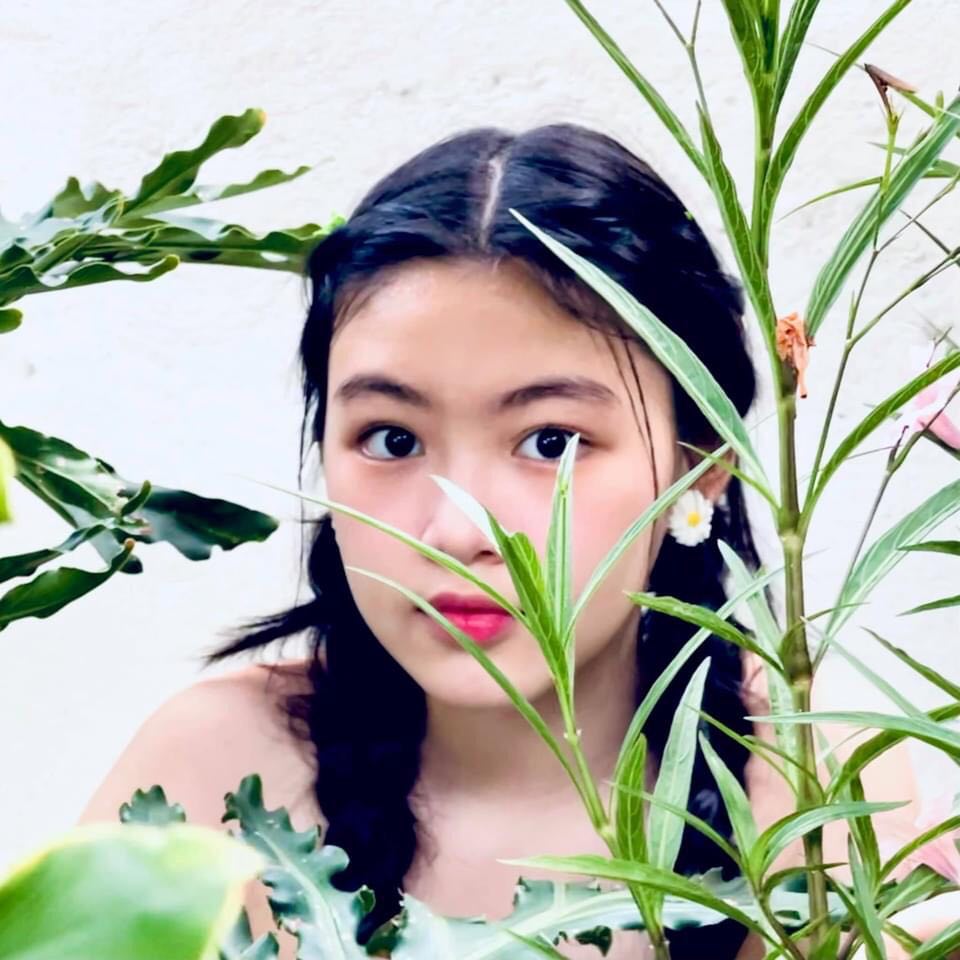 Con gái tuổi 15 của Quyền Linh xinh đẹp như "thần tiên tỷ tỷ" khiến ai cũng xuýt xoa - 4