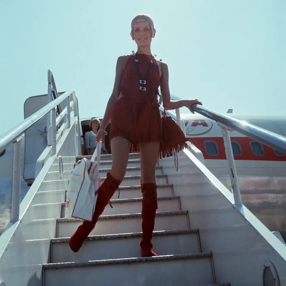 Những khoảnh khắc thời trang đáng nhớ của siêu mẫu Twiggy - 4