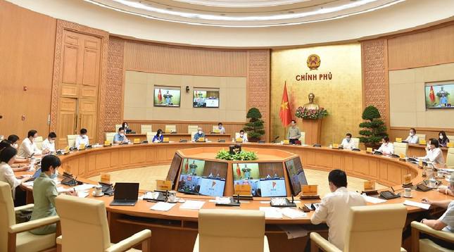 Thủ tướng: Những nơi an toàn, đã chuyển sang "vùng xanh" có thể đi học bình thường - 2