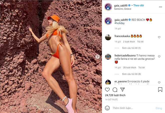 Miss athletics in bikini posing fiery, golf beauty exposed round 1 " terrible"  - 5
