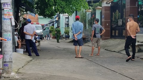 Điều tra vụ người đàn ông tử vong bất thường trong nhà trọ ở Sài Gòn - 1