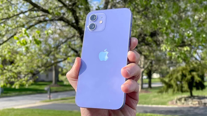 Xếp hạng những iPhone đáng móc ví nhất năm nay - 5