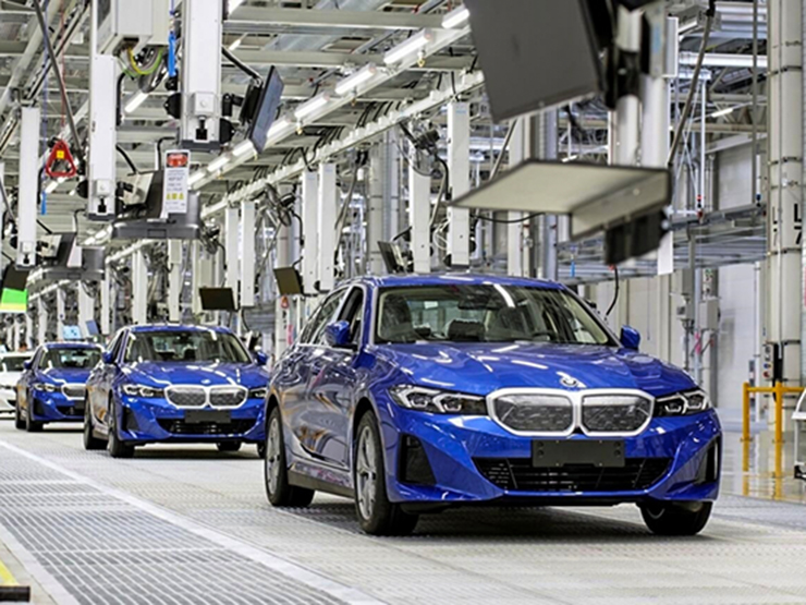 BMW đưa vào hoạt động nhà máy sản xuất xe điện tại Trung Quốc