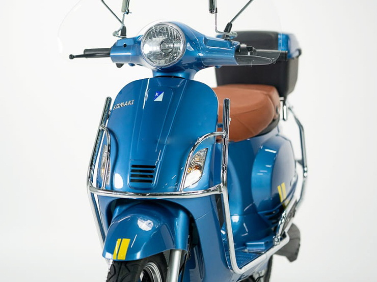 Xế điện "ngập" công nghệ đẹp như Vespa, đầy pin chạy hơn trăm km - 1