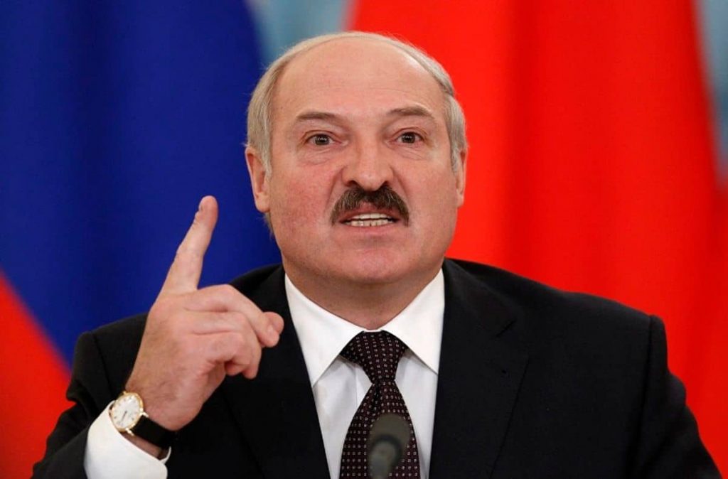 Tổng thống Lukashenko: Ukraine tấn công tên lửa vào Belarus - 1