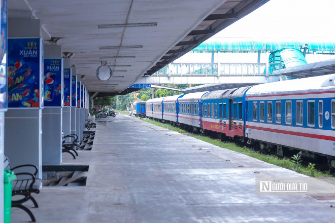 Lương lãnh đạo Đường sắt Việt Nam giảm mạnh, không nhận thưởng - 1