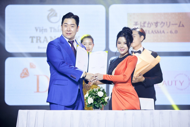 CEO Đặng Huyền Trân tỏa sáng tại The Face Beauty - 1