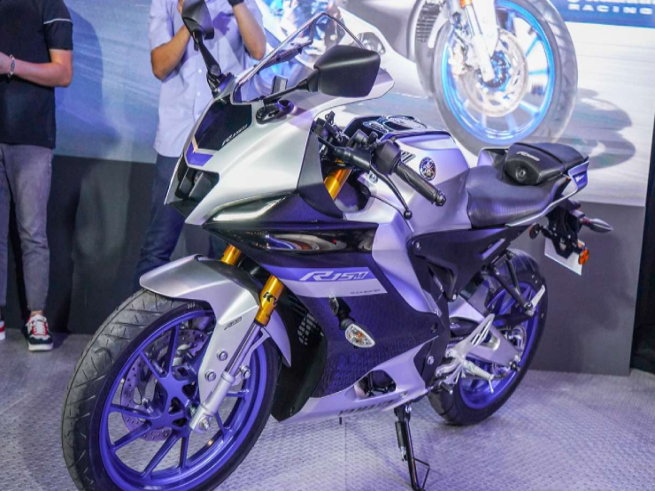 Mô tô mới 2022 Yamaha R15M ra mắt, giá chỉ nhỉnh 79 triệu đồng