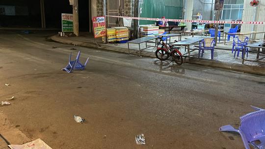 Truy tìm đối tượng liên quan vụ ẩu đả trong quán nhậu khiến 2 người thương vong - 2