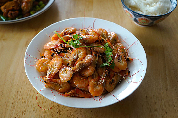 Cơm nhà 3 món đơn giản nhưng ăn no nê, chồng con cứ tấm tắc khen ngợi - 1
