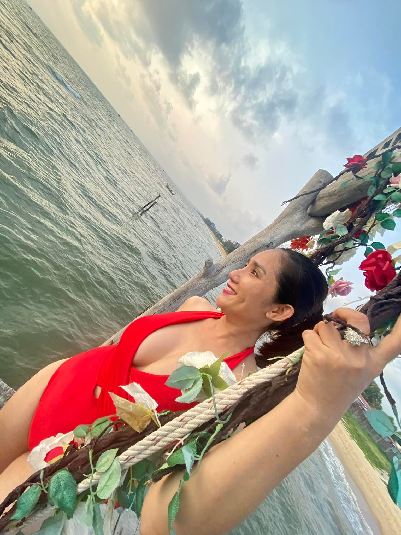 "Bà mối" Cát Tường có được vẻ ngoài nuột nà, đằm thắm ở tuổi U50 nhờ biết yêu - 3