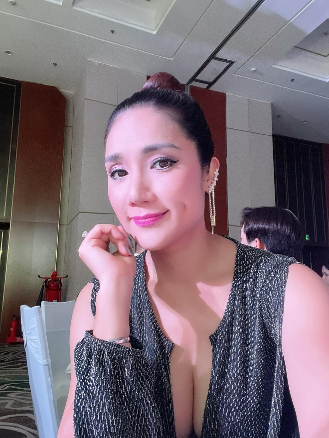"Bà mối" Cát Tường có được vẻ ngoài nuột nà, đằm thắm ở tuổi U50 nhờ biết yêu - 8