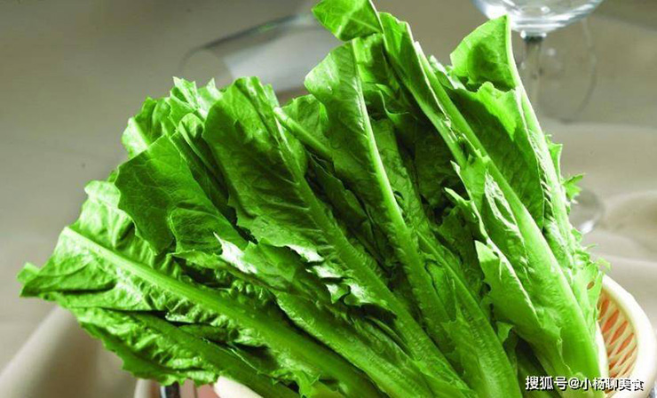 Đừng coi thường món rau xào này, nó chứa lượng canxi còn cao hơn cả tôm - 1