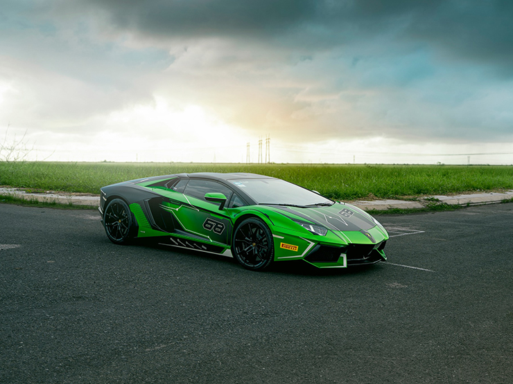 Hàng hiếm Lamborghini Aventador mui trần tại Việt Nam 