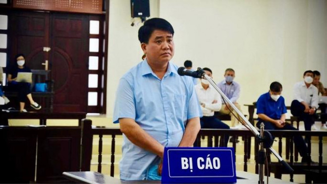 Cựu chủ tịch Hà Nội Nguyễn Đức Chung ngừng kêu oan, mong phiên tòa sớm khép lại - 1