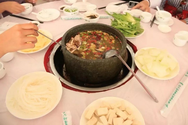 7 món ăn độc đáo nhất định phải thử khi đến Tây Tạng - 1