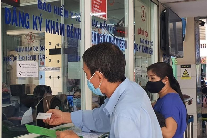 Hà Nội: Trên 17 ngàn lượt người dùng thẻ CCCD gắn chip đi khám chữa bệnh BHYT - 2