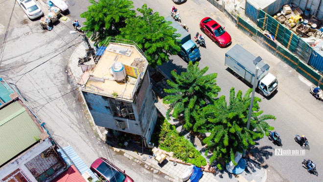 Cận cảnh ngôi nhà 4 mặt tiền nằm cạnh vành đai nghìn tỷ - 6