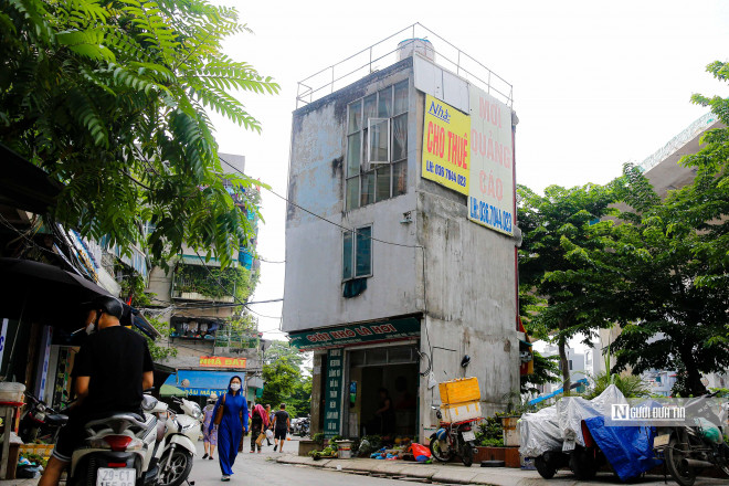 Cận cảnh ngôi nhà 4 mặt tiền nằm cạnh vành đai nghìn tỷ - 7