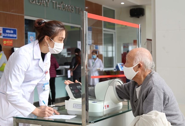Hà Nội: Trên 17 ngàn lượt người dùng thẻ CCCD gắn chip đi khám chữa bệnh BHYT - 1