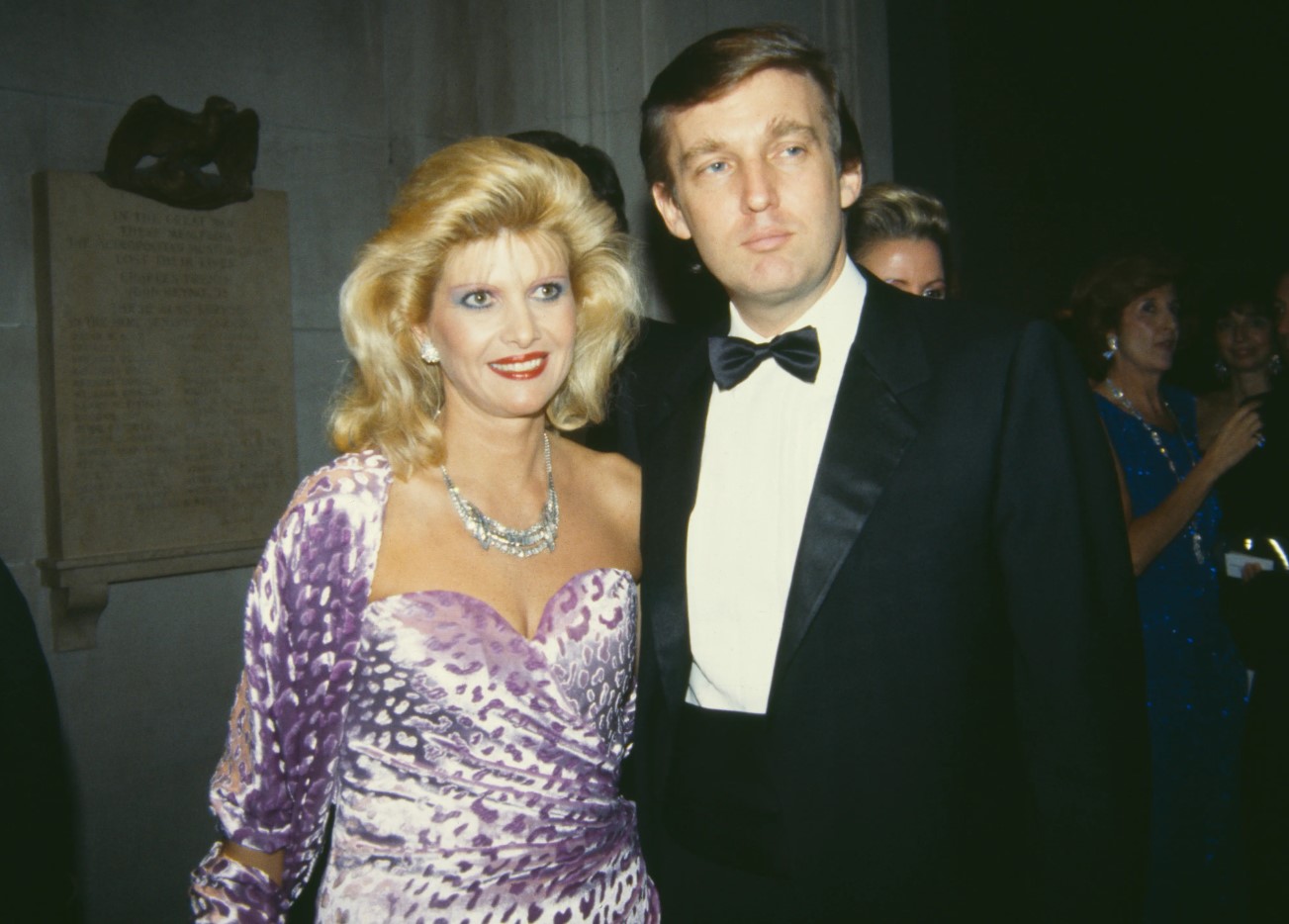 Vẻ đẹp lộng lẫy của ái nữ nhà ông Trump được thừa hưởng nhiều từ người mẹ vừa qua đời - 1