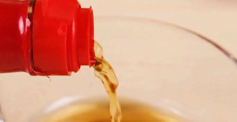 Rượu nấu ăn không thể tùy tiện sử dụng, vì sức khỏe của gia đình phải ghi nhớ những điểm này - 1