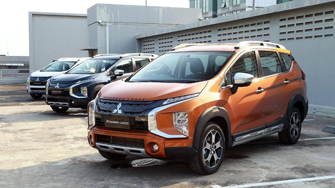 Giá xe Mitsubishi Xpander Cross lăn bánh tháng 7/2022, nhiều quà tặng đi kèm - 2