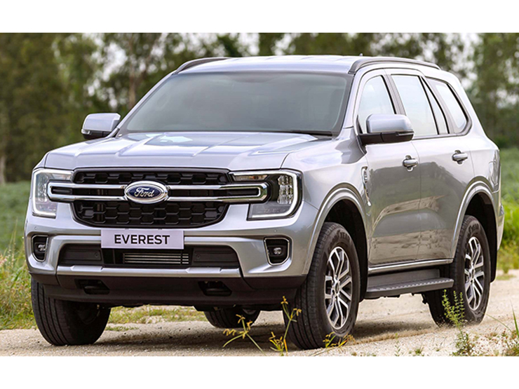 Ford bổ sung phiên bản Trend cho dòng xe Everest mới, giá bán 853 triệu đồng