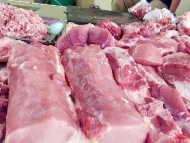 Giá thịt lợn tăng cao, có phải do xuất lậu sang Trung Quốc?