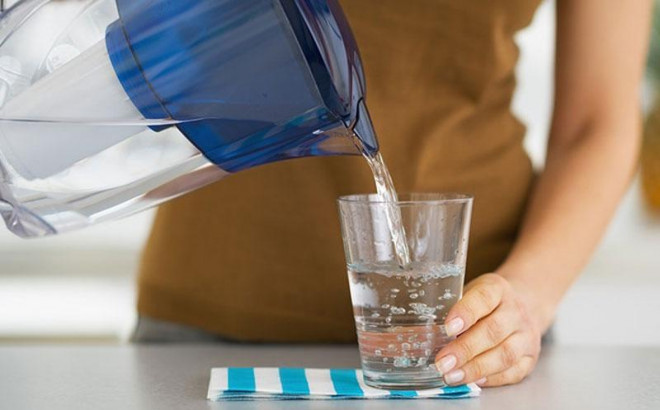 Uống nước buổi sáng giúp kéo dài tuổi thọ, nhưng 5 loại nước này được khuyến cáo không nên - 1