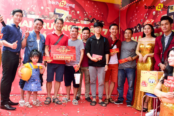 Tưng bừng khai trương Bạch Long Samsung Premium Store (SPS) đầu tiên tại quận 5 - 4