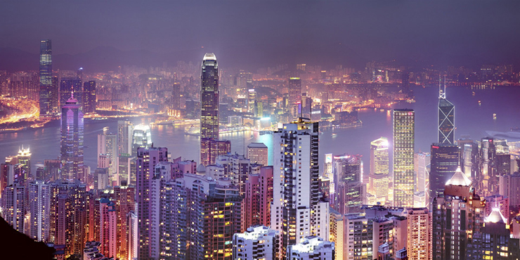 Đảo Hong Kong: Trung tâm kinh tế và văn hóa của nơi này, cũng là nơi tập trung những thứ giàu có và xa xỉ nhất xứ cảng thơm.
