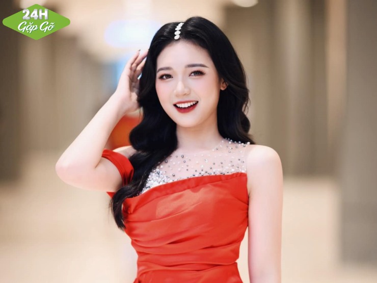 Đời sống Showbiz - MC Phương Thảo: Đồng nghiệp ở VTV ủng hộ tôi chuyển hướng E-Sports