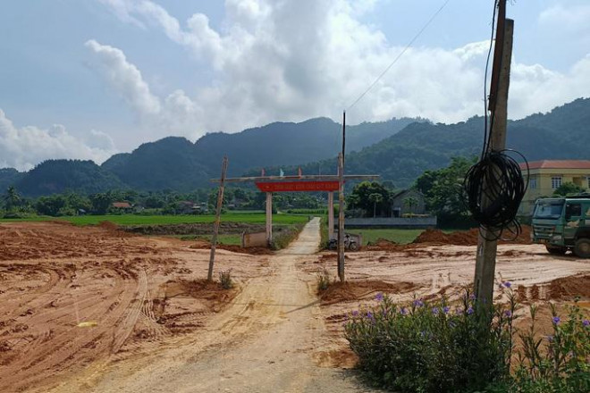 Một huyện ở Thanh Hóa &#34;nắn cong&#34; đường làng khi làm khu dân cư - 1