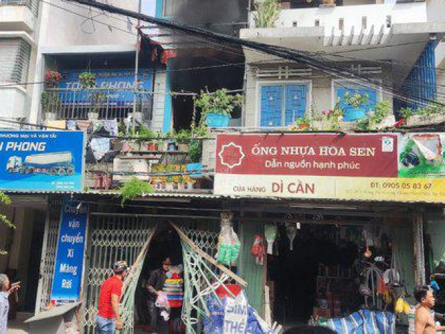 Cháy nhà phố Đà Nẵng, 3 mẹ con tử vong