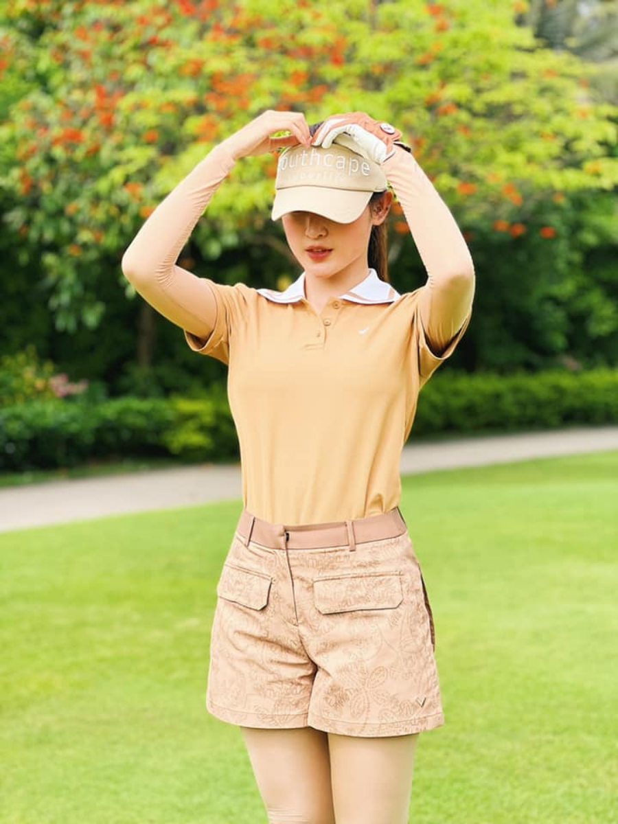 "Quốc bảo nhan sắc Việt" gợi cảm nhiều năm nhờ môn thể thao nhà giàu - 4