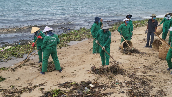 &#34;Đến hẹn lại lên&#34;, rác đại dương đang tấn công bãi biển Vũng Tàu - 5