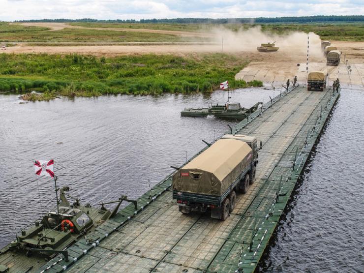 Nga có giải pháp vượt sông ở Kherson, không ngại pháo Ukraine