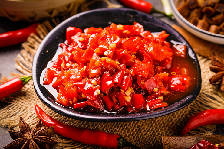 Đừng dại ăn quá cay nếu chưa biết 4 nguy cơ này của ớt - 1
