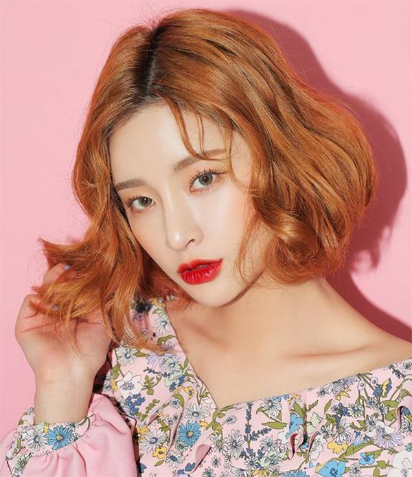 Tóc ngắn xoăn: Top 40 kiểu đẹp, trẻ trung hot nhất hiện nay - 14