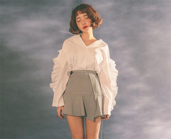 Tóc ngắn xoăn: Top 40 kiểu đẹp, trẻ trung hot nhất hiện nay - 12