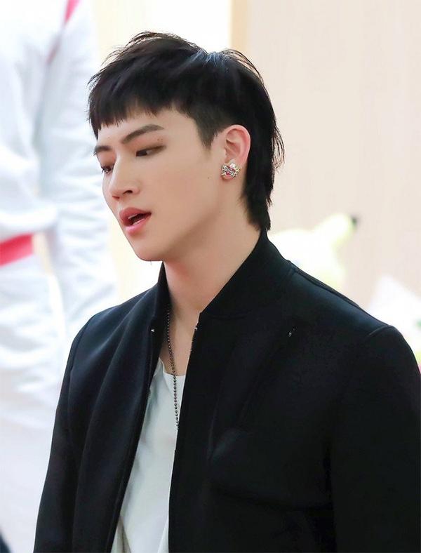 Side Part: Top 30 kiểu tóc nam đẹp được yêu thích nhất hiện nay - 20