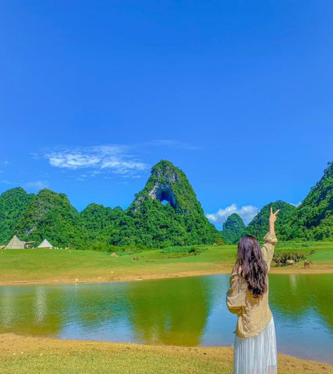 Mãn nhãn chiêm ngưỡng ‘viên ngọc xanh’ nơi địa đầu Tổ quốc - 4