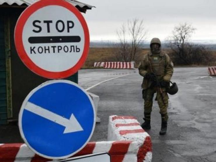 Lệnh giới nghiêm mới đặc biệt ở Donetsk