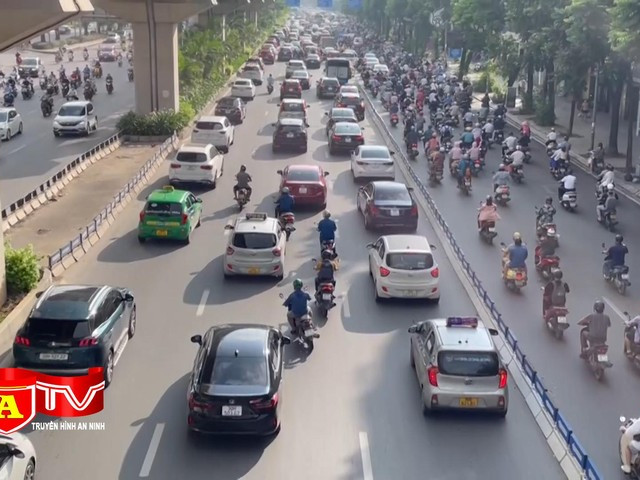 Phát sinh bất cập trong tổ chức giao thông mới trên đường Nguyễn Trãi