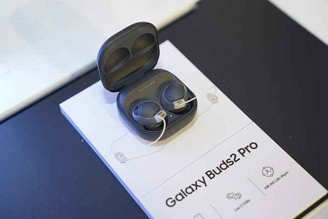 Công bố chương trình đặt hàng trước của Watch5 Series và Buds2pro - 4